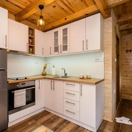 度假居 Brvnara Oganj