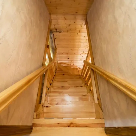 Brvnara Oganj 度假居