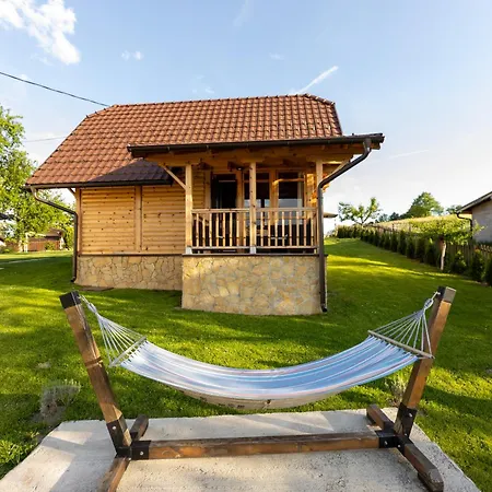 Brvnara Oganj * Cajetina (Zlatibor)