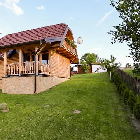 Brvnara Oganj Ferienhaus Cajetina (Zlatibor)