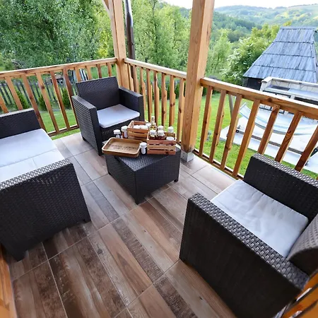 Brvnara Oganj Casa vacanze *